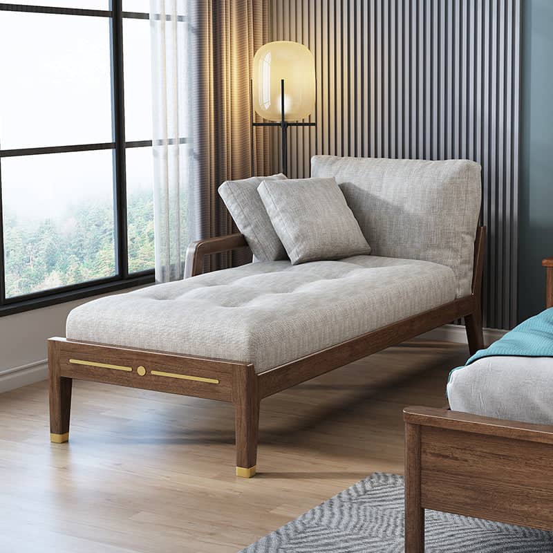 Chaise longue with a modern design - SELA