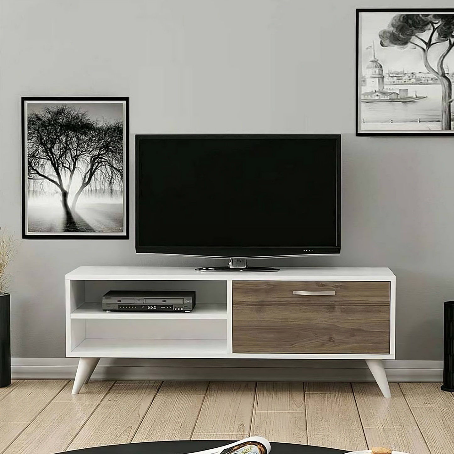 طاولة تلفاز بتصميم فاخر - CLG204-homznia