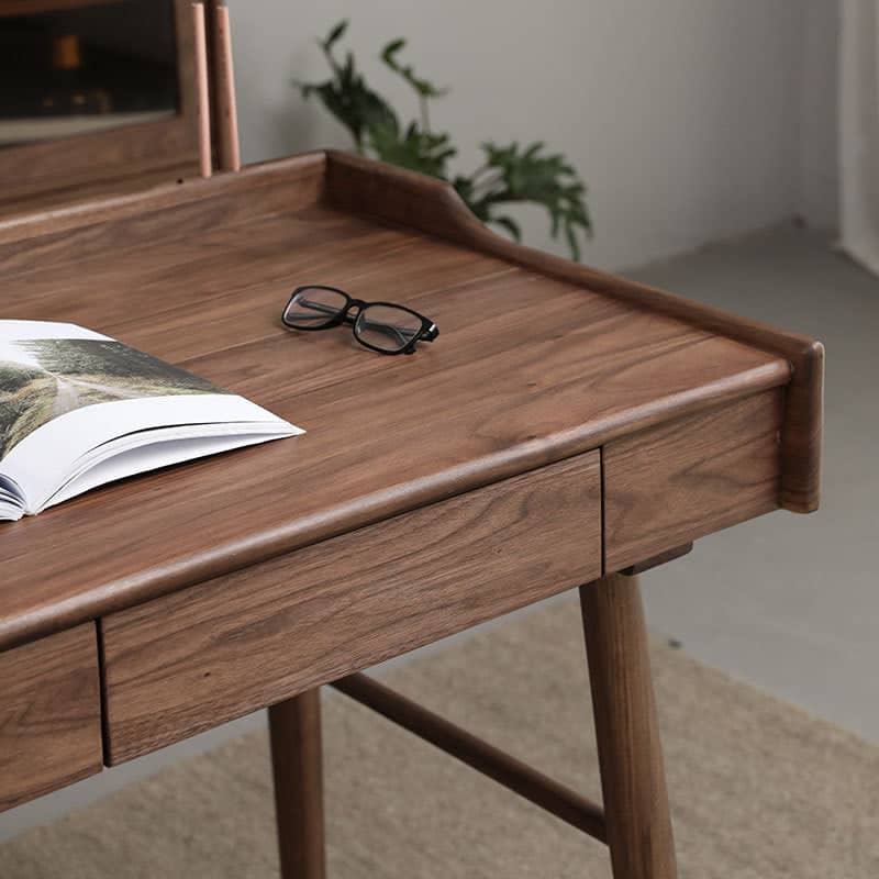 مكتب بتصميم شيك - CLASSY-homznia
