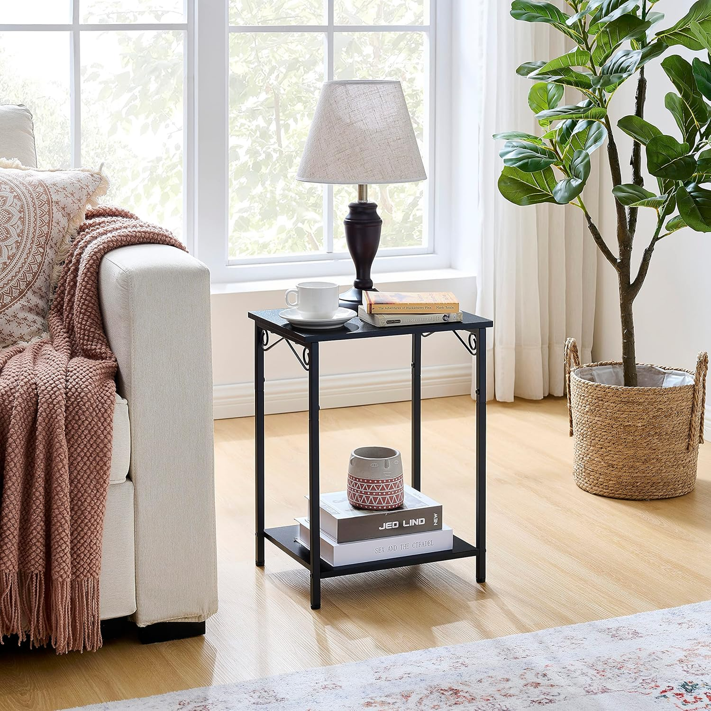 Metal side table - H0466