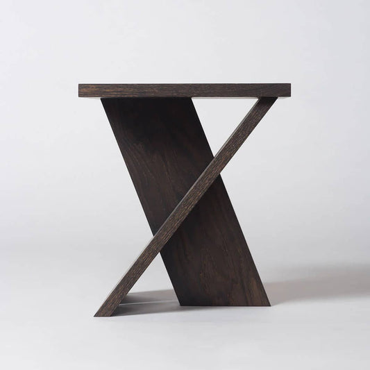 طاولة جانبية بشكل هندسي - ROD95