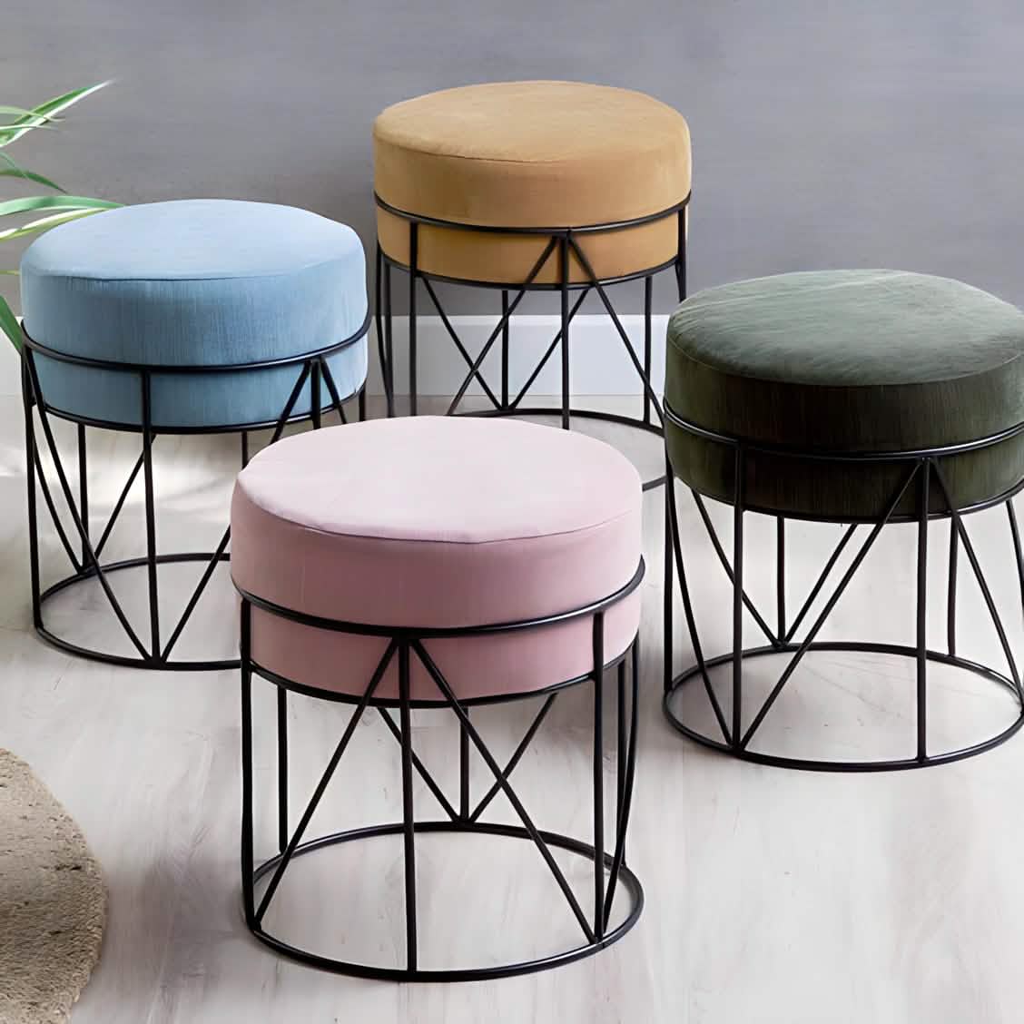 Metal and fabric chair - RON129