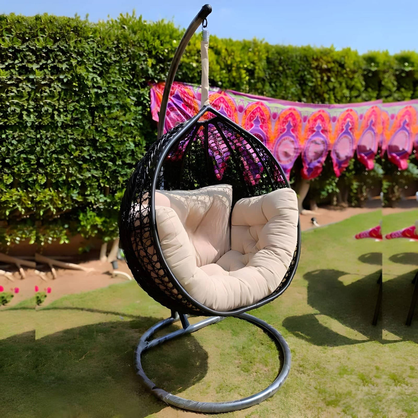 Iron and rattan swing - OSR8