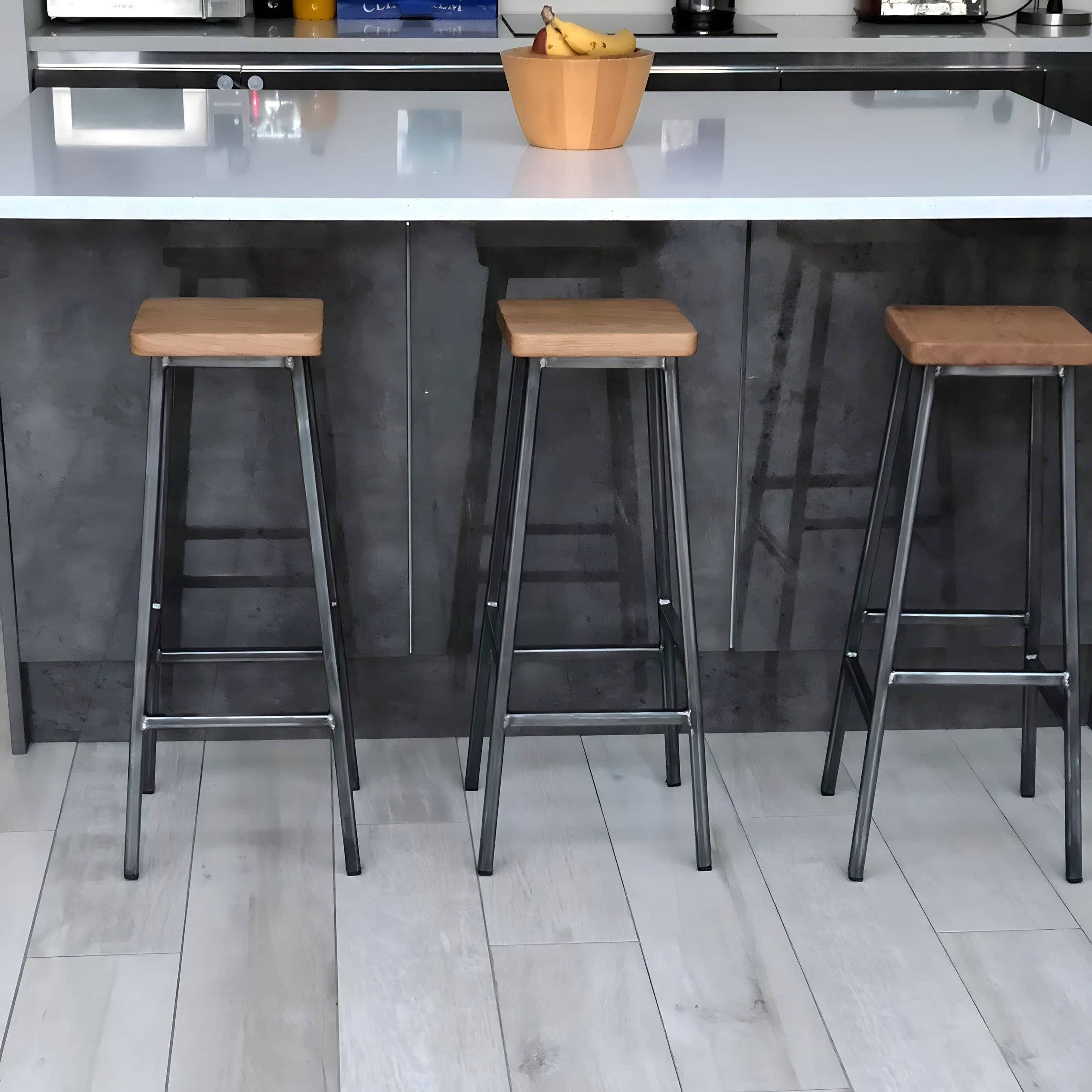 Metal and natural wood bar stool - ROW3