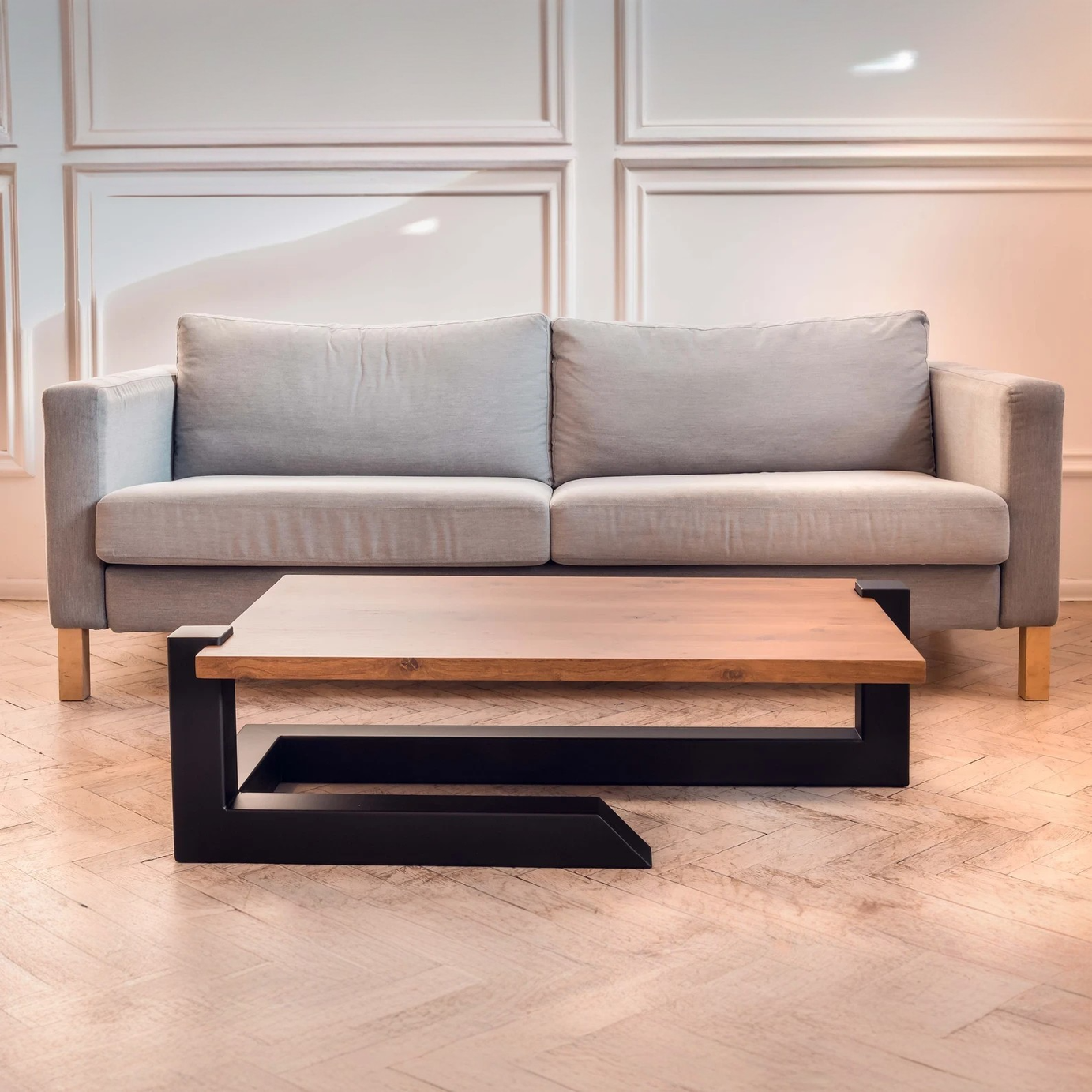 Natural wood coffee table - ROW5