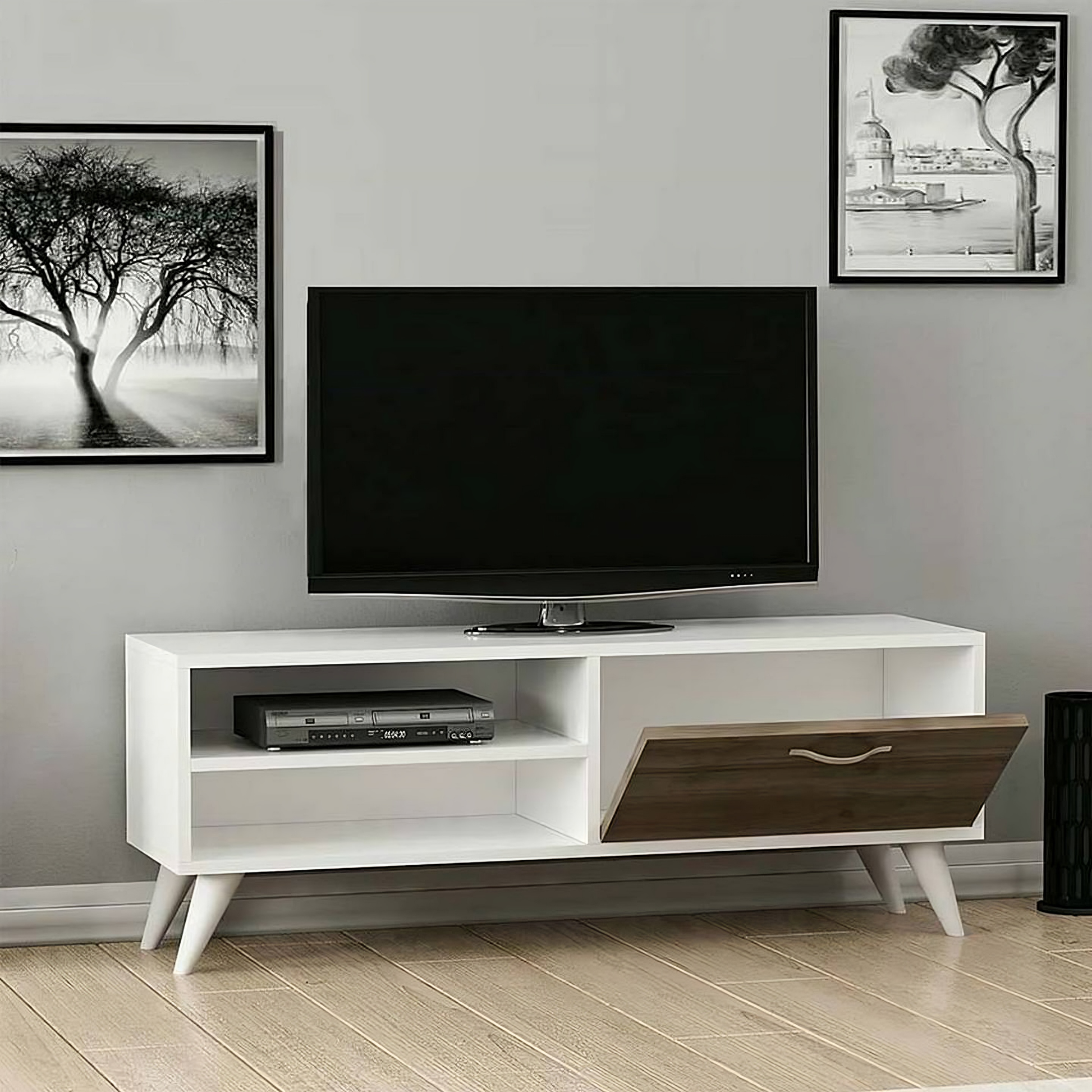 طاولة تلفاز بتصميم فاخر - CLG204-homznia